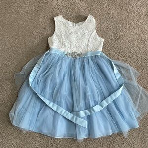 Rare Editions Gorgeous girls party dress white bodice blue skirt size 10/12